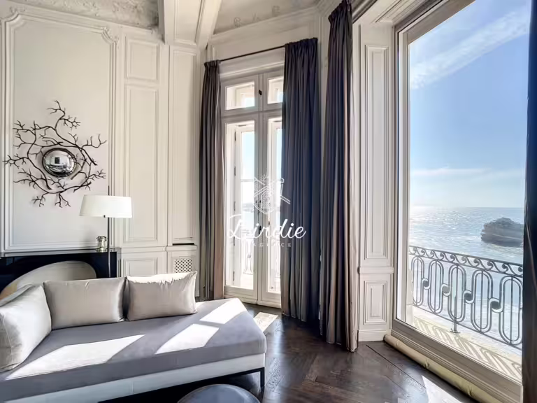 appartement-pebble-beach-biarritz-vue-mer-ocean-plage-immobilier-luxe- prestige-5