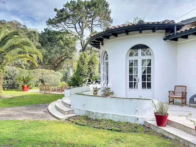 villa-joyenval-hossegor-vendu-lac-ocean-immobilier-luxe-prestige-4