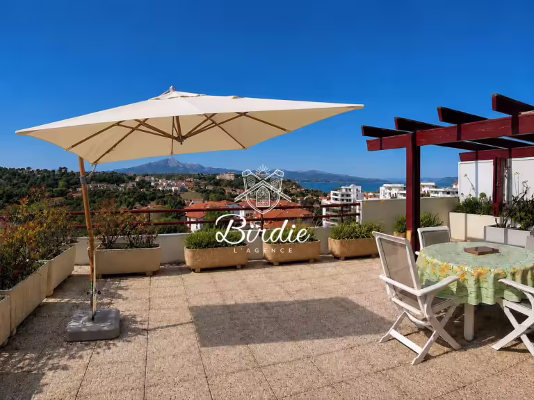 appartement-biarritz-milday-tara-iti-immobilier-prestige-centre-ville-ocean-montagne-1