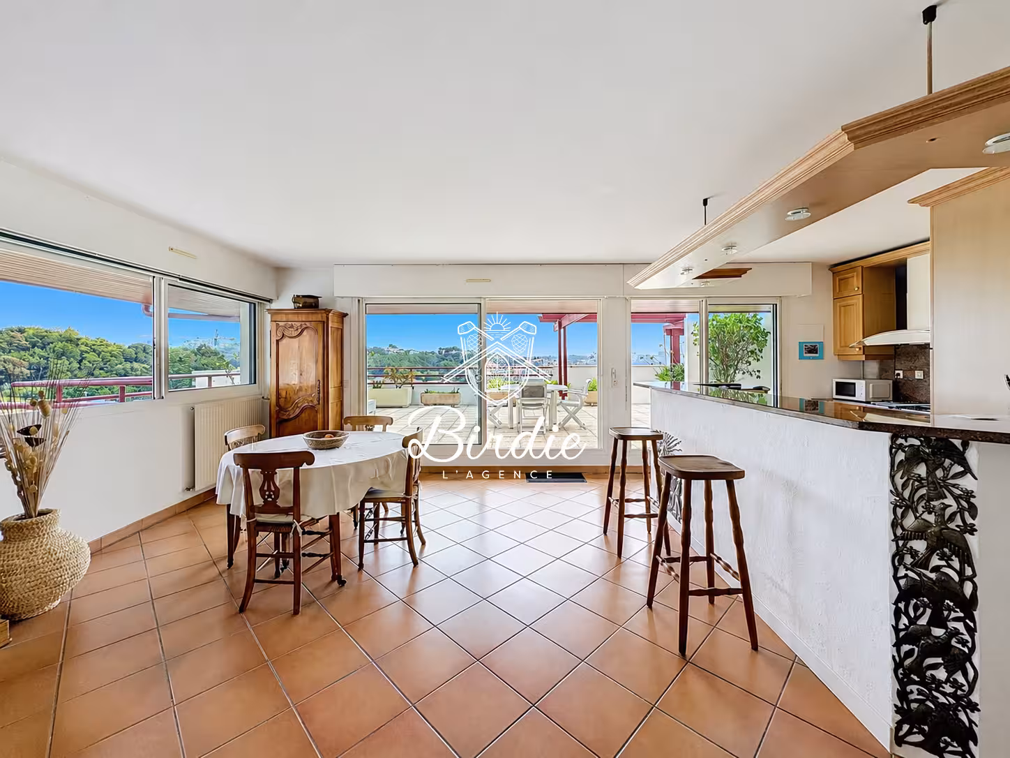 appartement-biarritz-milday-tara-iti-immobilier-prestige-centre-ville-ocean-montagne-4